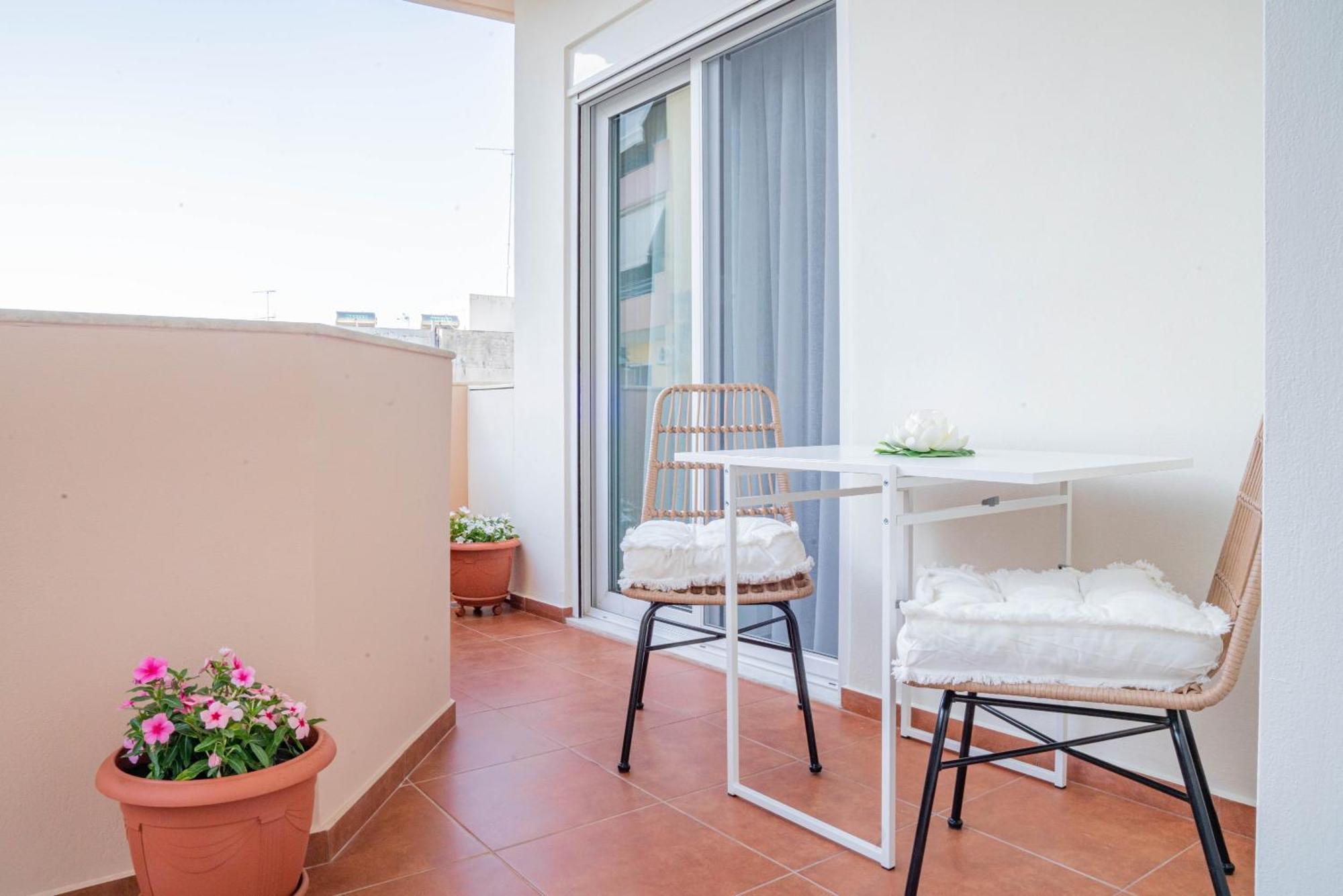 Nufaro Apartments - Rethymno City Center Kültér fotó