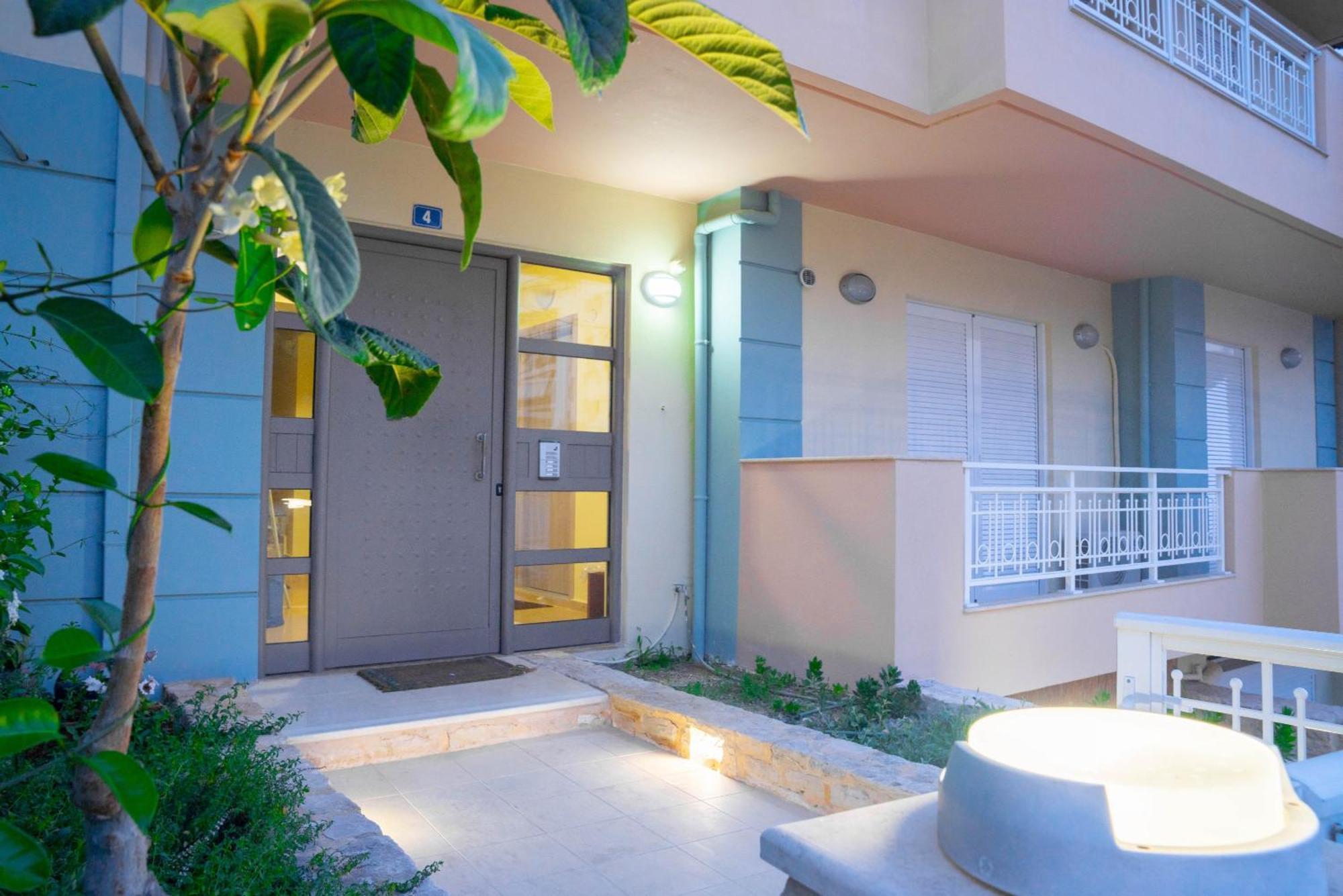 Nufaro Apartments - Rethymno City Center Kültér fotó